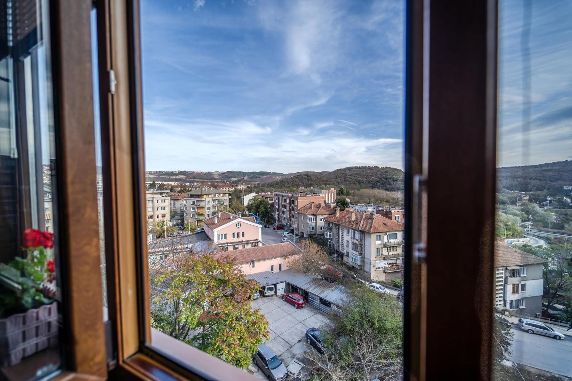 Апартамент Грация Veliko Tarnovo Exterior foto