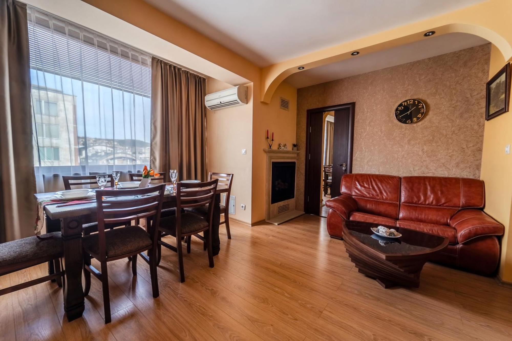 Апартамент Грация Veliko Tarnovo Exterior foto